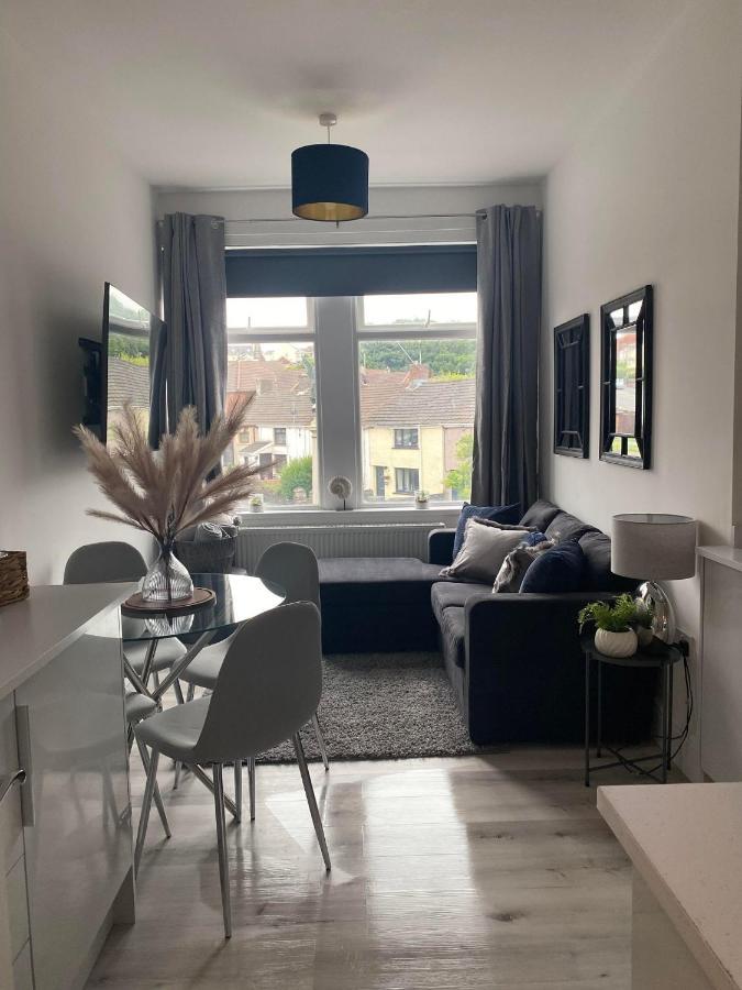 The Retreats 2 Kenfig Hill Pet Friendly 2 Bedroom Flat With King Size Bed Twin Beds And Sofa Bed Sleeps Up To 5 People Buitenkant foto